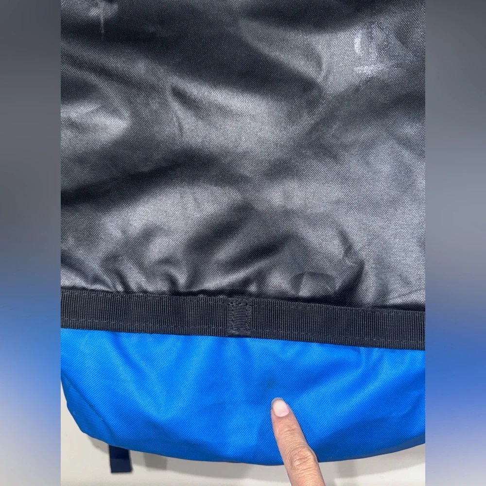 Sleek Black and Blue Men's Duffel Bag